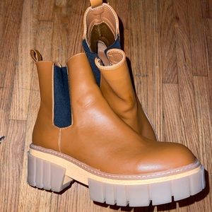 Chelsea Lug Boot- madden Girl